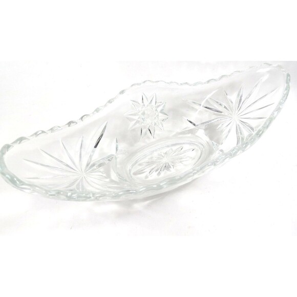 Anchor Hocking Clear Gondola Candy / Relish Dish "Star of David" Pressed Design - Picture 1 of 6